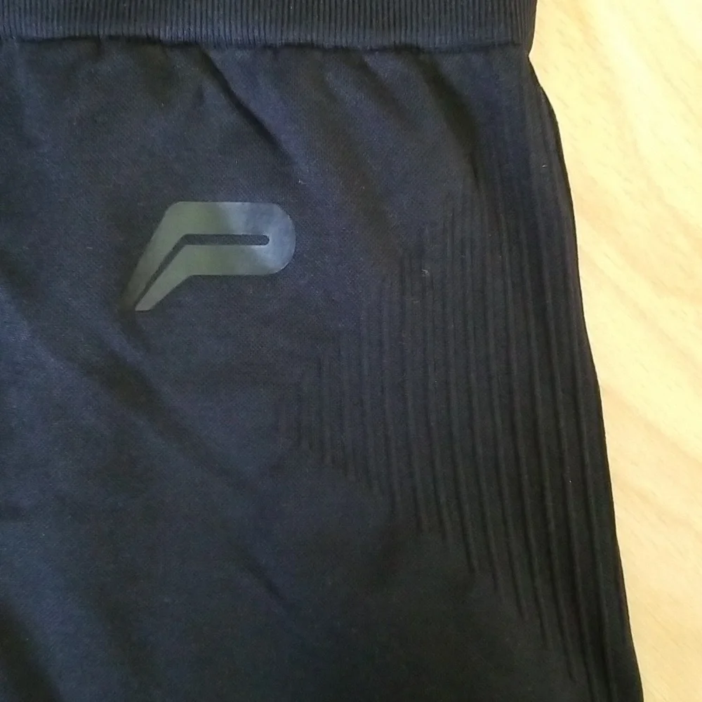 Pursue Fitness Black Crop Leggings Size XS Active Athletic Seamless Capri